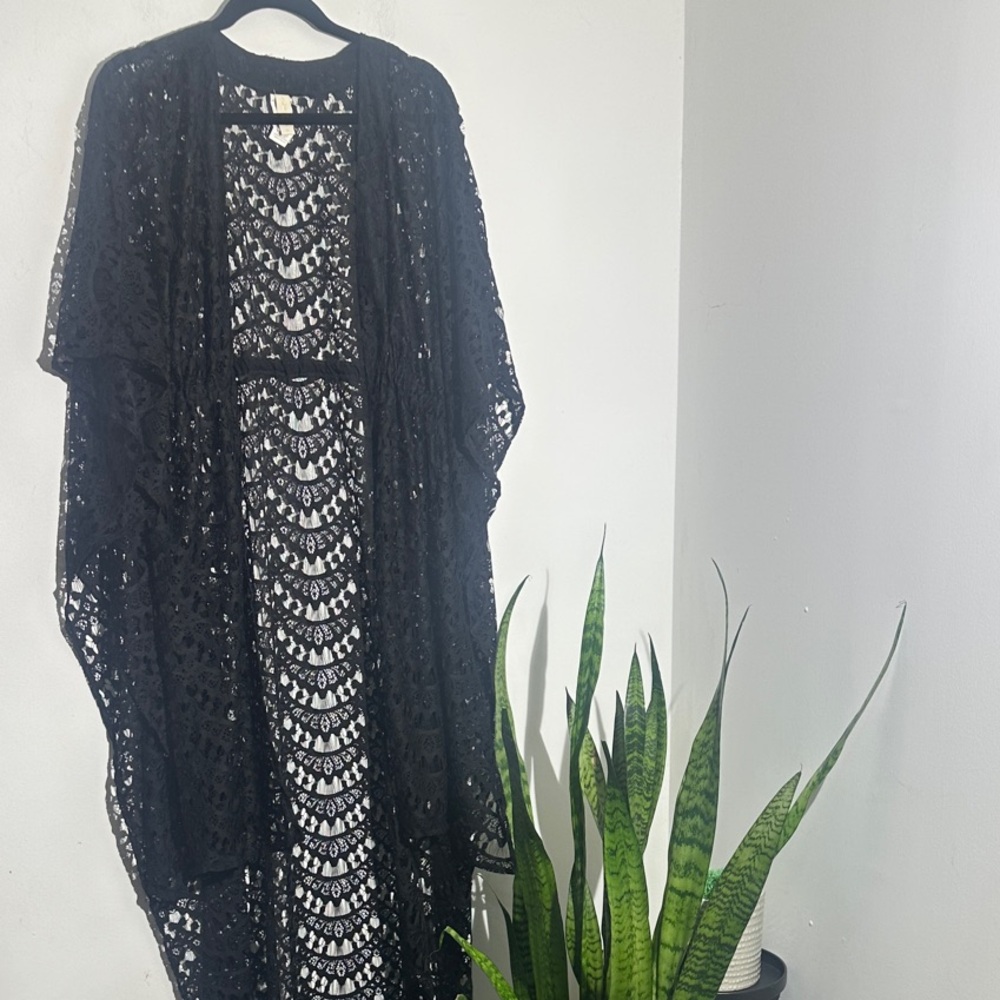Chic Black Lace Swim Coverup